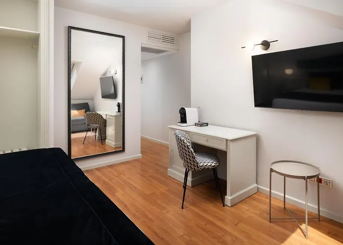 1907 فندق خيخون