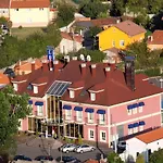 1907 Отель 4*